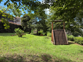 �@-